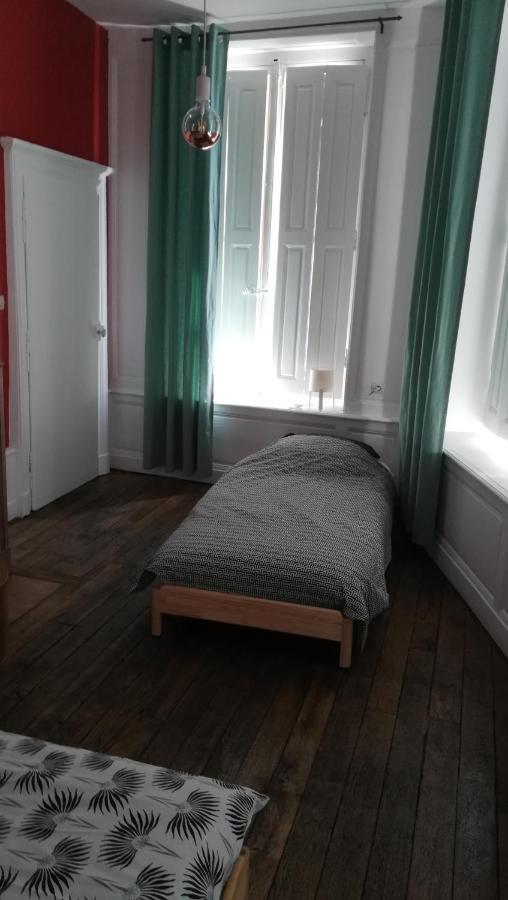 Le Logis Des Dames Apartment Sedan Exterior photo